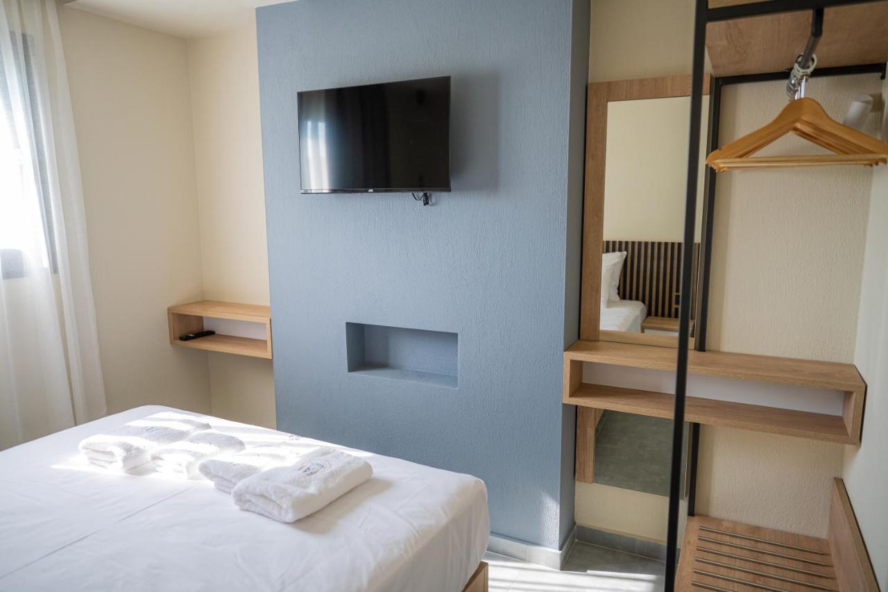 Fay Suites Flogita Eksteriør billede