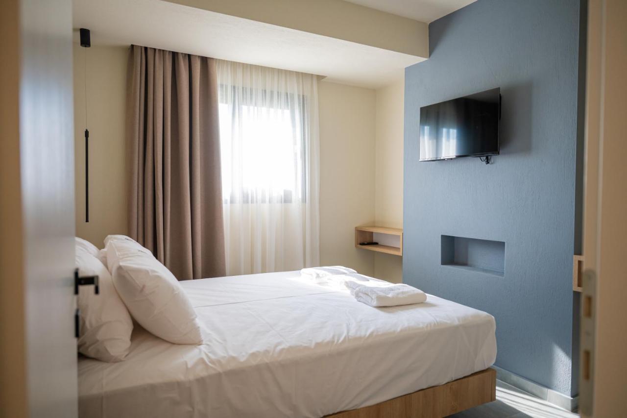 Fay Suites Flogita Eksteriør billede