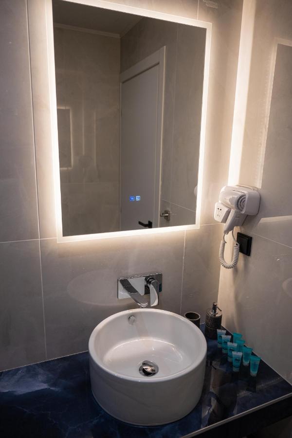 Fay Suites Flogita Eksteriør billede
