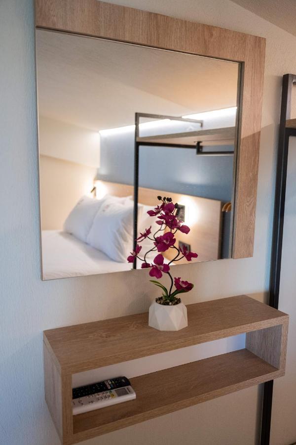Fay Suites Flogita Eksteriør billede