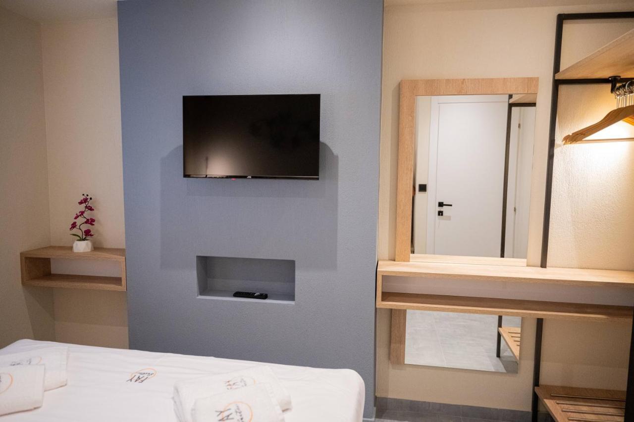 Fay Suites Flogita Eksteriør billede