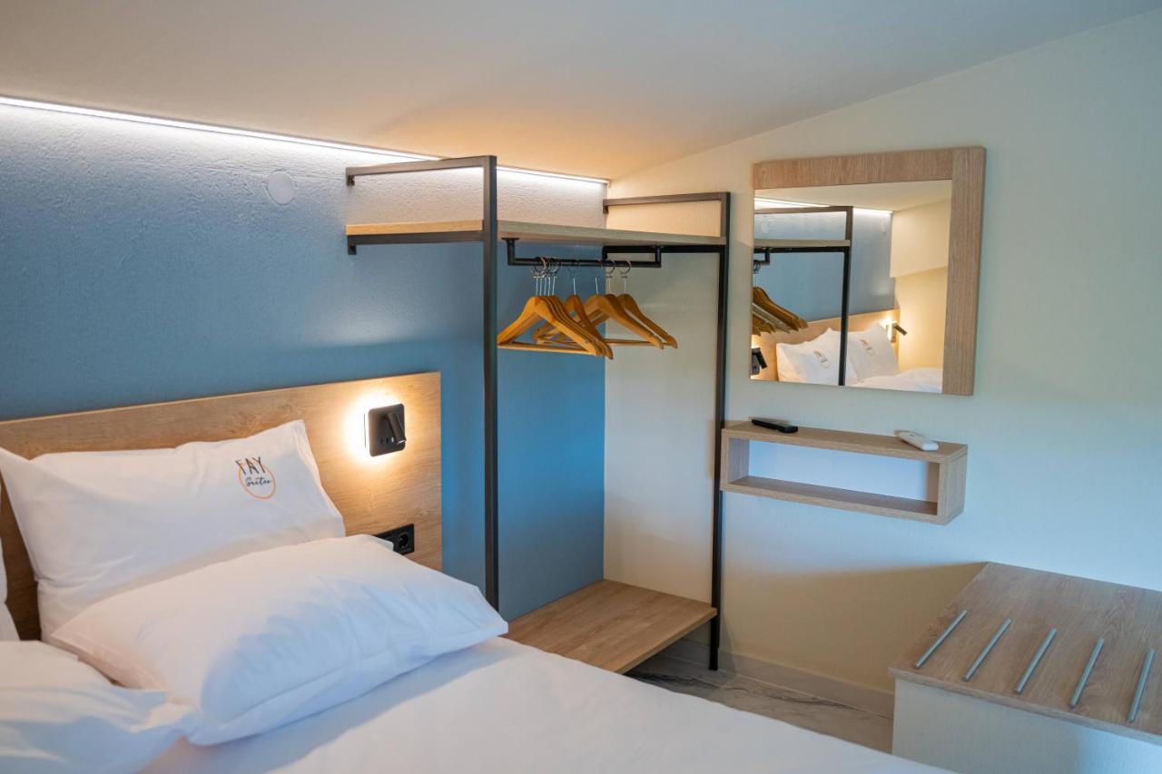 Fay Suites Flogita Eksteriør billede