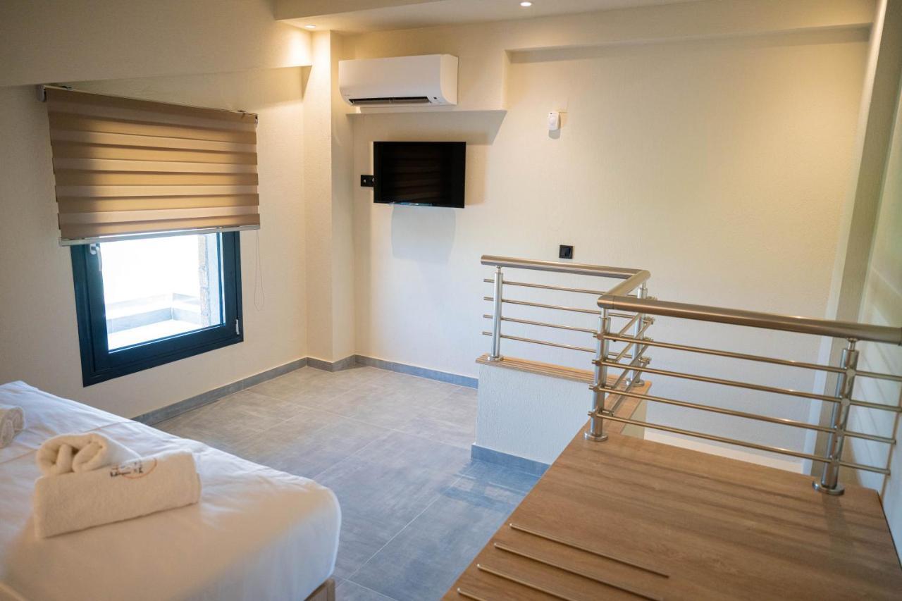 Fay Suites Flogita Eksteriør billede
